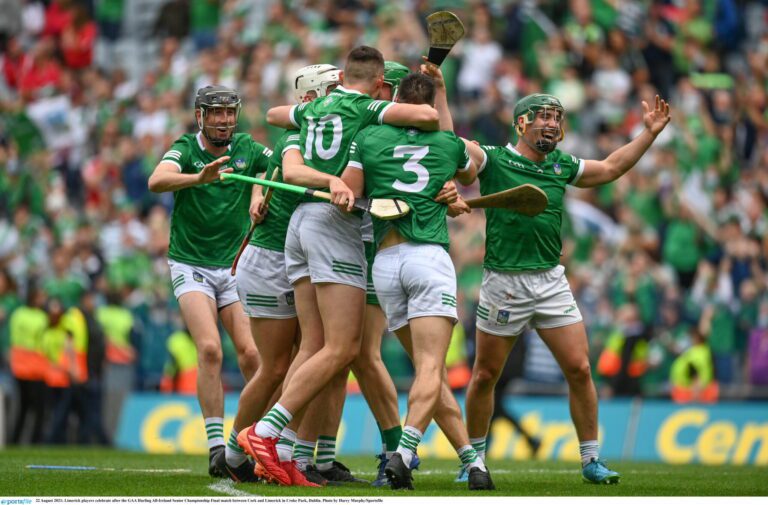 “We salute them all and thank them for this” – Bishop Leahy says Limerick hurlers inspiring us all