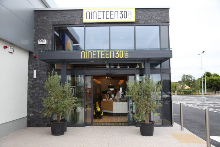 Limerick-based Café launches with Plastic-free Lidless Coffee Cup
