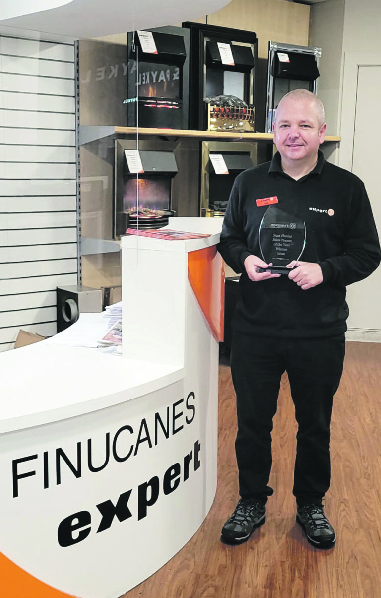 Seán Heelan brings salesperson of the year award to Finucanes Electrical Expert