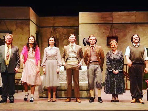cast pic