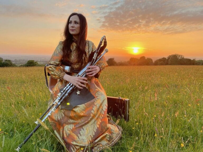 Louise uncovers stories of forgotten female pipers