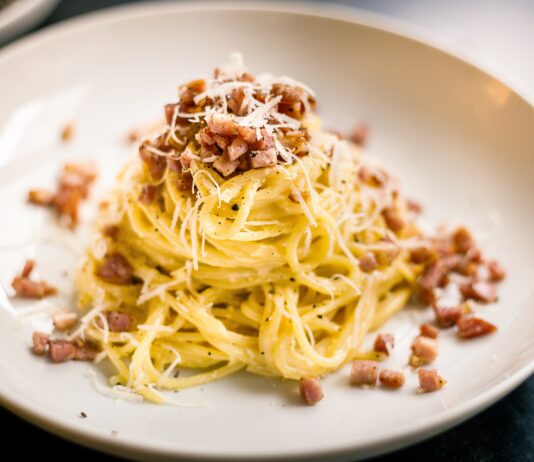 pasta on white ceramic plate