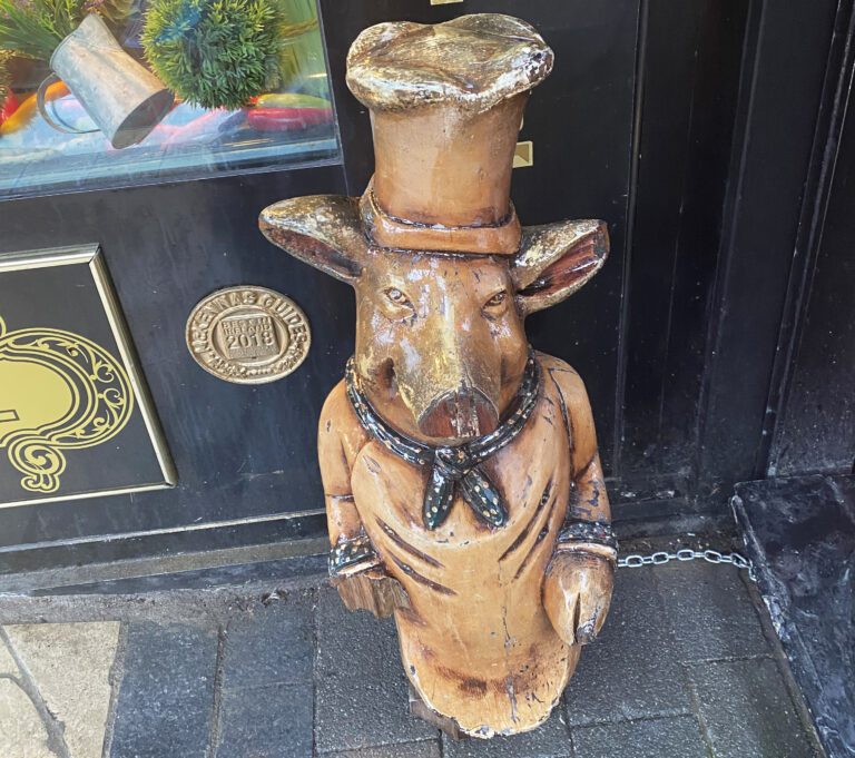 Butchers celebrate return of pignapped Pete