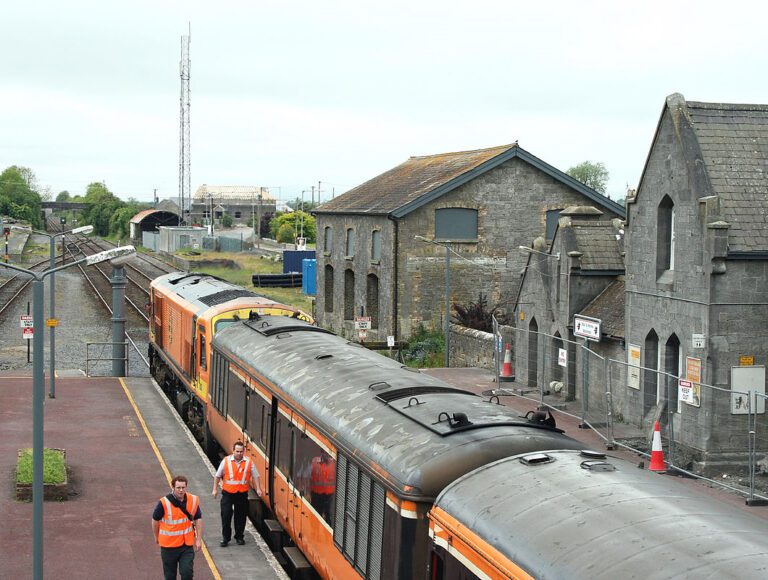 Limerick/Ballybrophy rail service should be more user friendly 