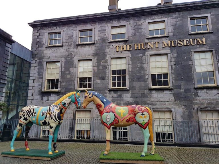 Opportunity to meet popular contemporary artists in Limerick this weekend