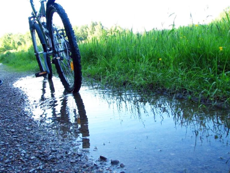Council funding to make cycle lane usable  