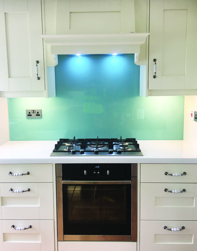 All your glass and glazing requirements will be met at Mirror & Glassworx