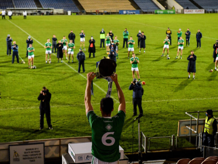 PREVIEW | Limerick look for four in a row as Clare seek first title this century