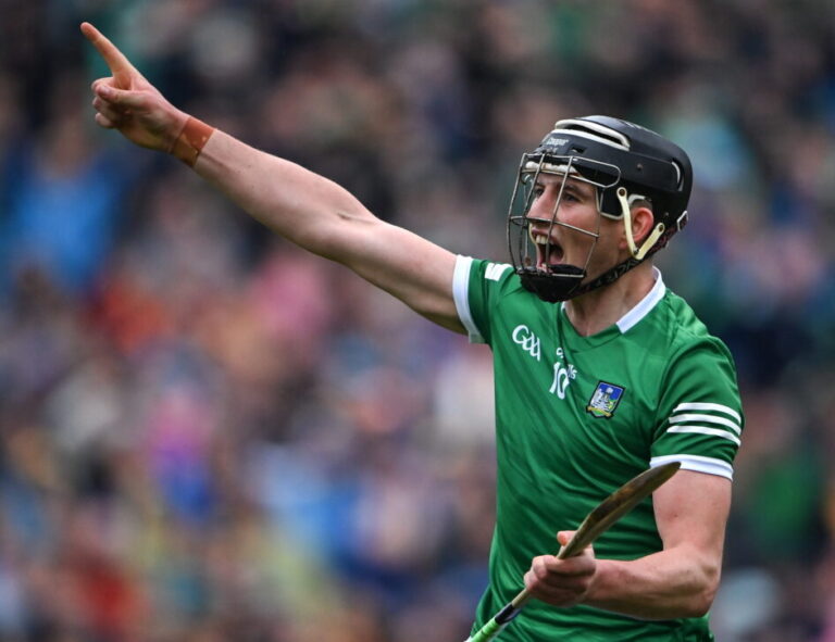#WATCH – Limerick outlast Clare in titanic Munster final battle