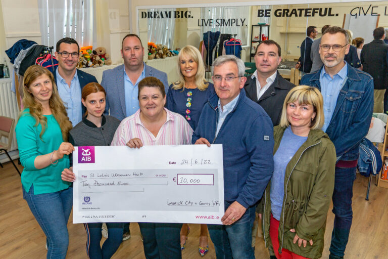 Limerick Vintners Association donates  €10,000 to Ukrainian refugee hub