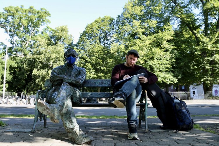 Streaming success Daoirí Farrell for Dolans live gig