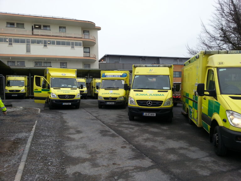 VIDEO: Ambulance crew waited 12 hours to hand over one patient