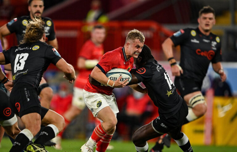 Casey picks up minor injury in win over Italy