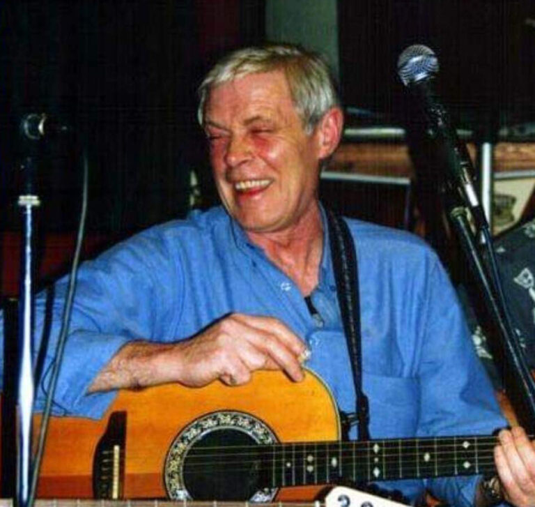 Limerick music community pays tribute to Joe Browne