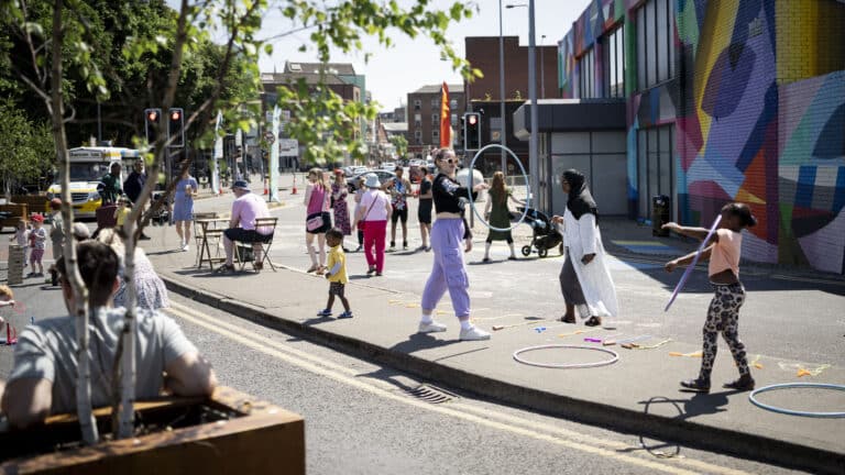 Cars given the boot for quayside fun in the sun in Limerick