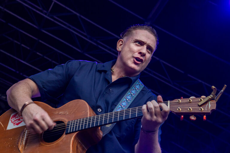 Damien Dempsey announces Big Top show