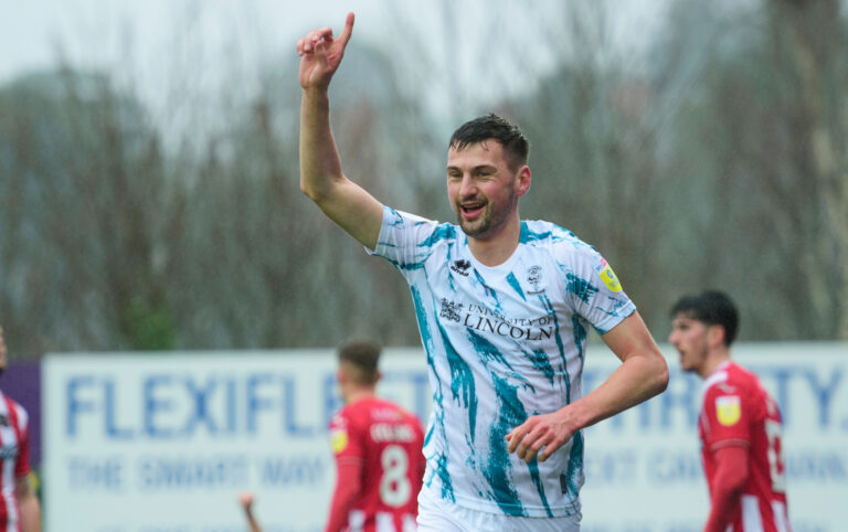Limerick footballer named captain of EFL League One team Lincoln City