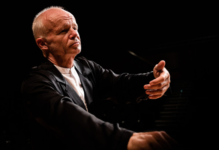 Exploratory journeys of Schubert with Irish Chamber Orchestra