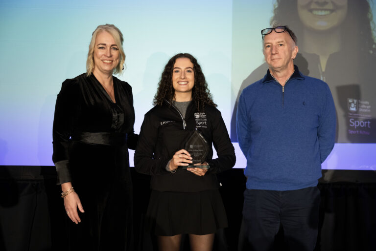 Scholarship award for Aoife Nelligan
