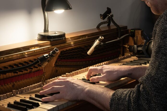 Paddy Mulcahy Studio_Select-10