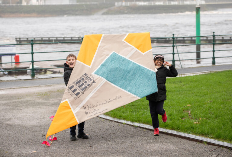 Let’s go fly a kite to save the environment