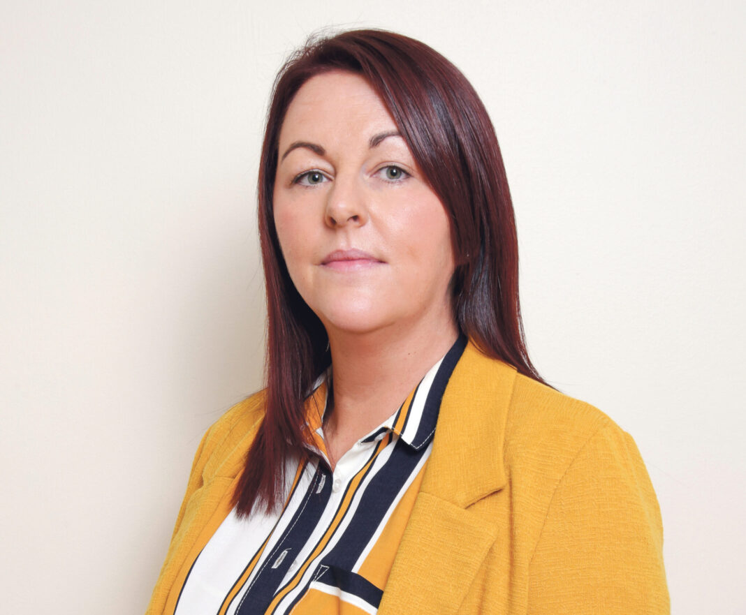 Installation of yellow box into Janesboro requested by councillor