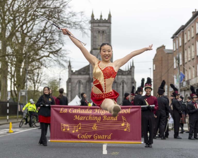 Limerick goes crazy for Cougars at International Band Championship parade