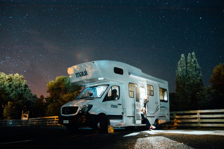 Lawlink – What can I do about a neighbour putting a motorhome in their driveway taking away my view?