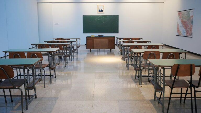 Citizen’s Corner – School applications