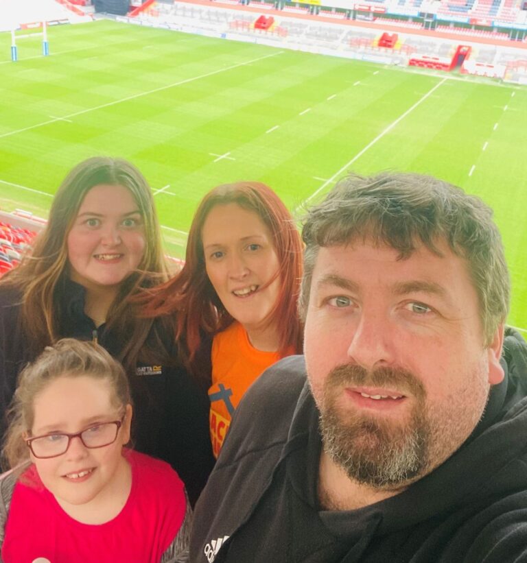 Rugby legend invites Limerick to scale new heights for Jack and Jill