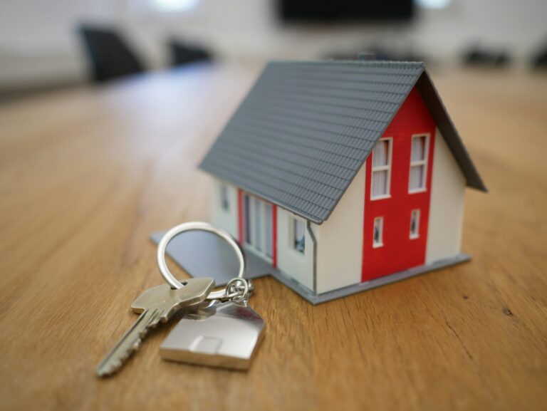 Lawlink – What can I do about rubbish left in house I just purchased?