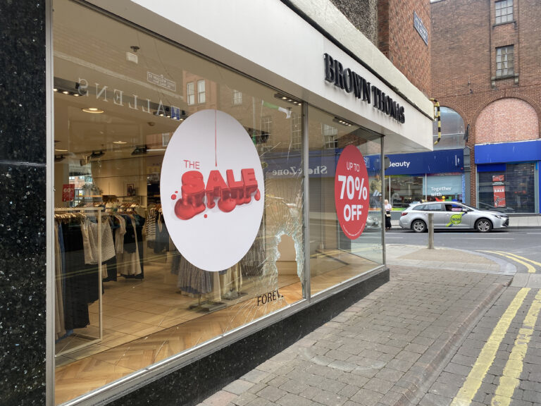 Early morning smash and grab at luxury retailer in Limerick City