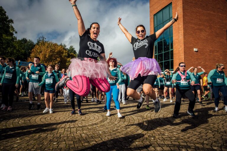 Over 3,500 take part in Cook Medical Mini Marathon
