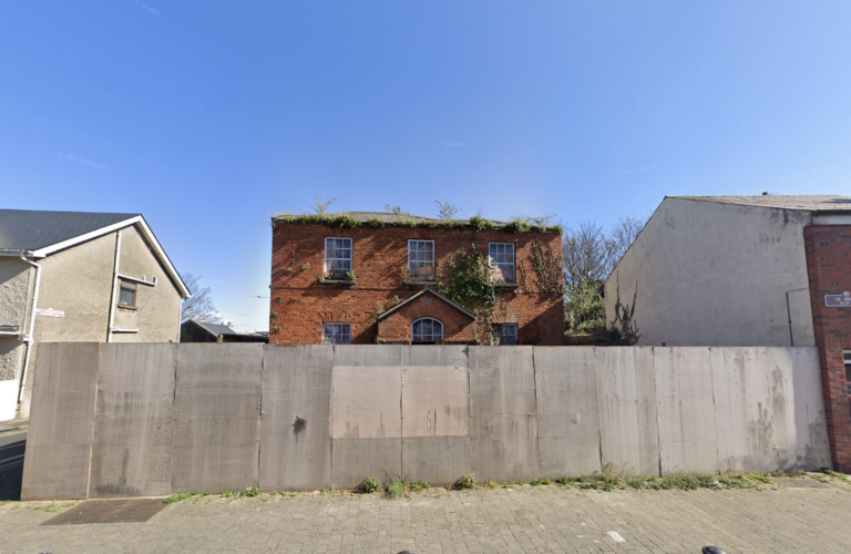 Limerick councillor tackles Mayor on withdrawal of Mary Street Garda Station sale