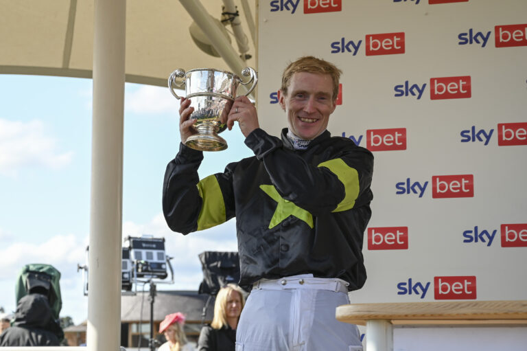 Lee on the mark in Cheltenham
