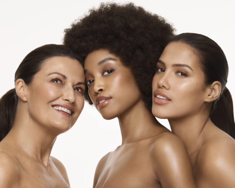 Feel Your Best Ahead of the Festive Season with Thérapie Clinic’s Black Friday Sale