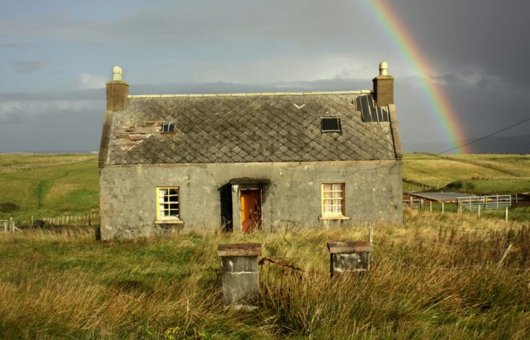 Lawlink – How do I go about selling derelict property left to me in a will?