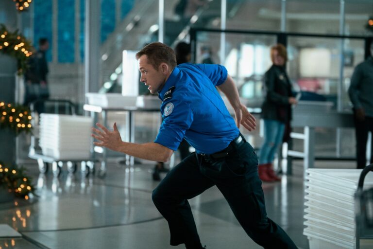 Film Column – Carry-On