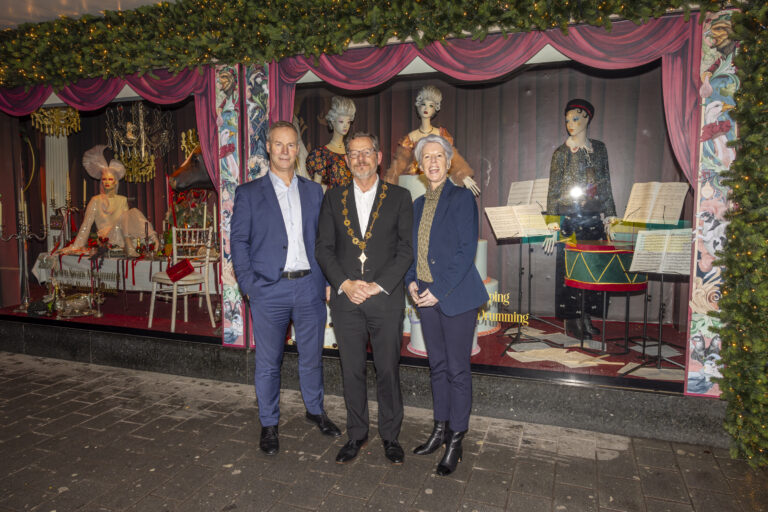 New competition invites Limerick to deck more than the halls this Christmas
