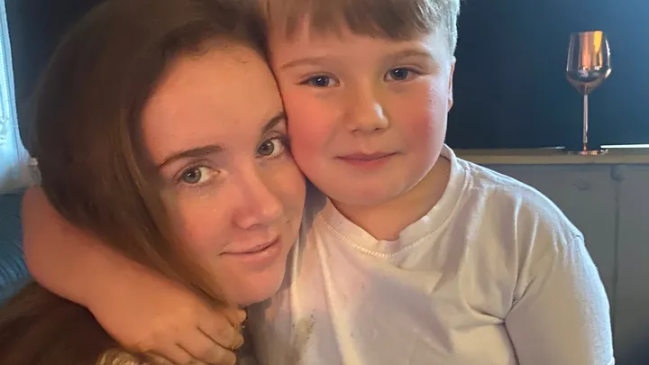 Brave mother battling rare spine and brain cancer diagnosis
