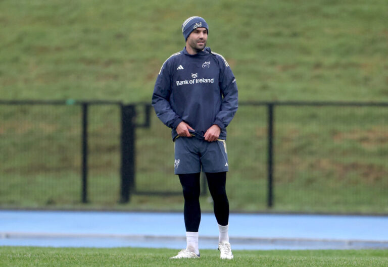 Team announcement by Munster