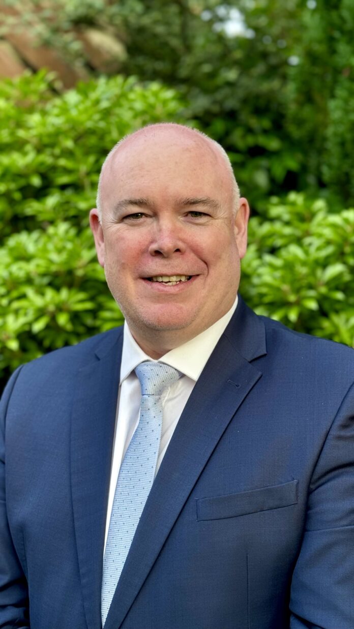 1. Prof. Gerry Hanna, Vice Clinical Lead, Cancer Trials Ireland