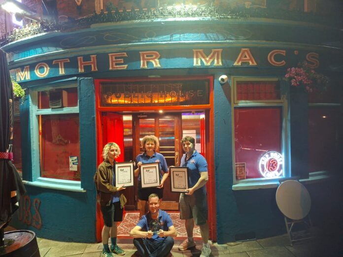 mother macs pic 1000013590