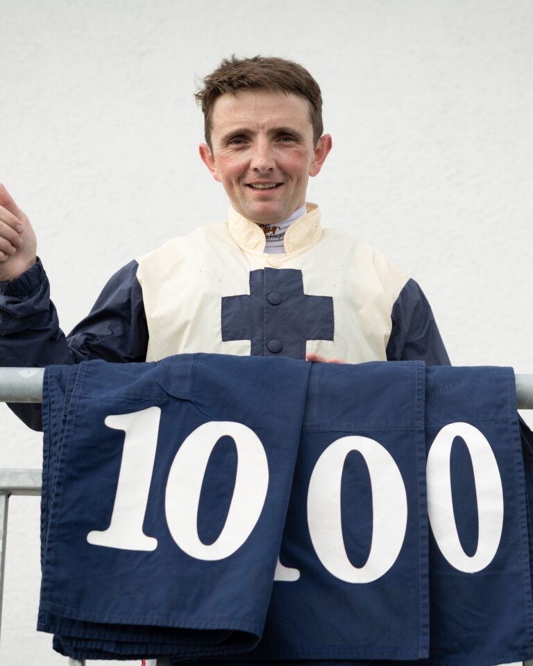 Hayes joins the 1,000 Club