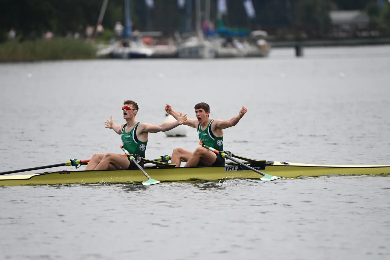 Rafferty rows to gold for Ireland