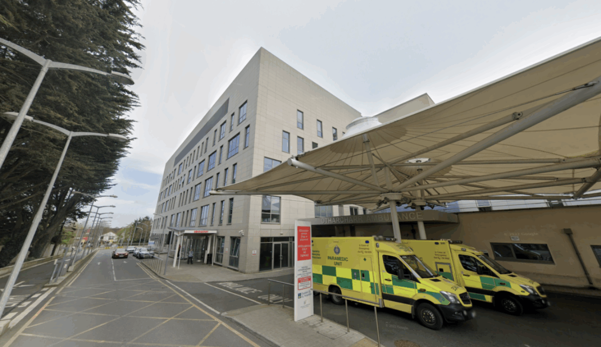 Image for Get vaccinated call as hospital admissions double in one week