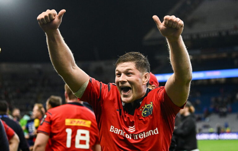 Munster storm past Leinster