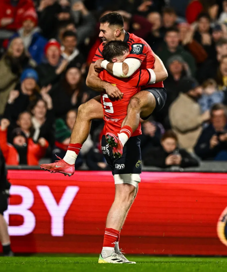 Five wins from five for Munster