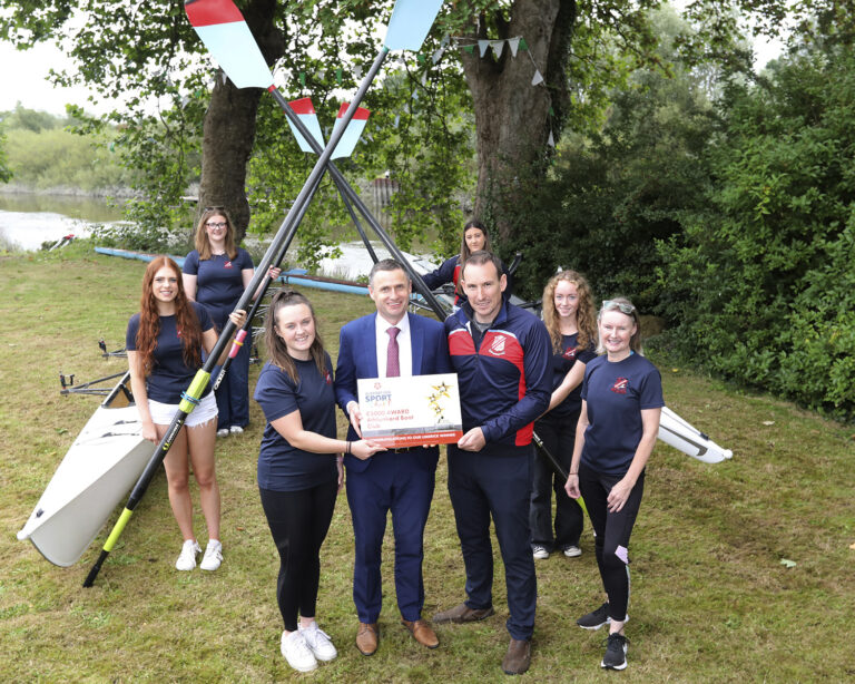 Well-known Limerick boat club crowned winners of Texaco Sport initiative