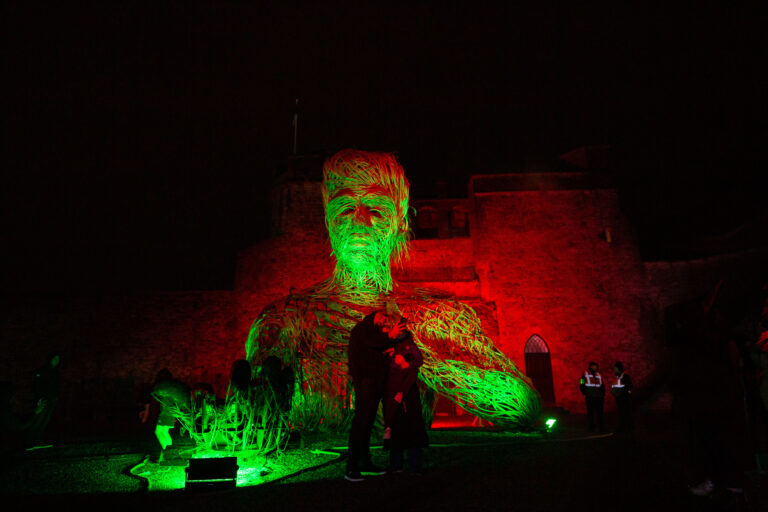 LIMERICK IN PHOTOS: Big Con visits King John